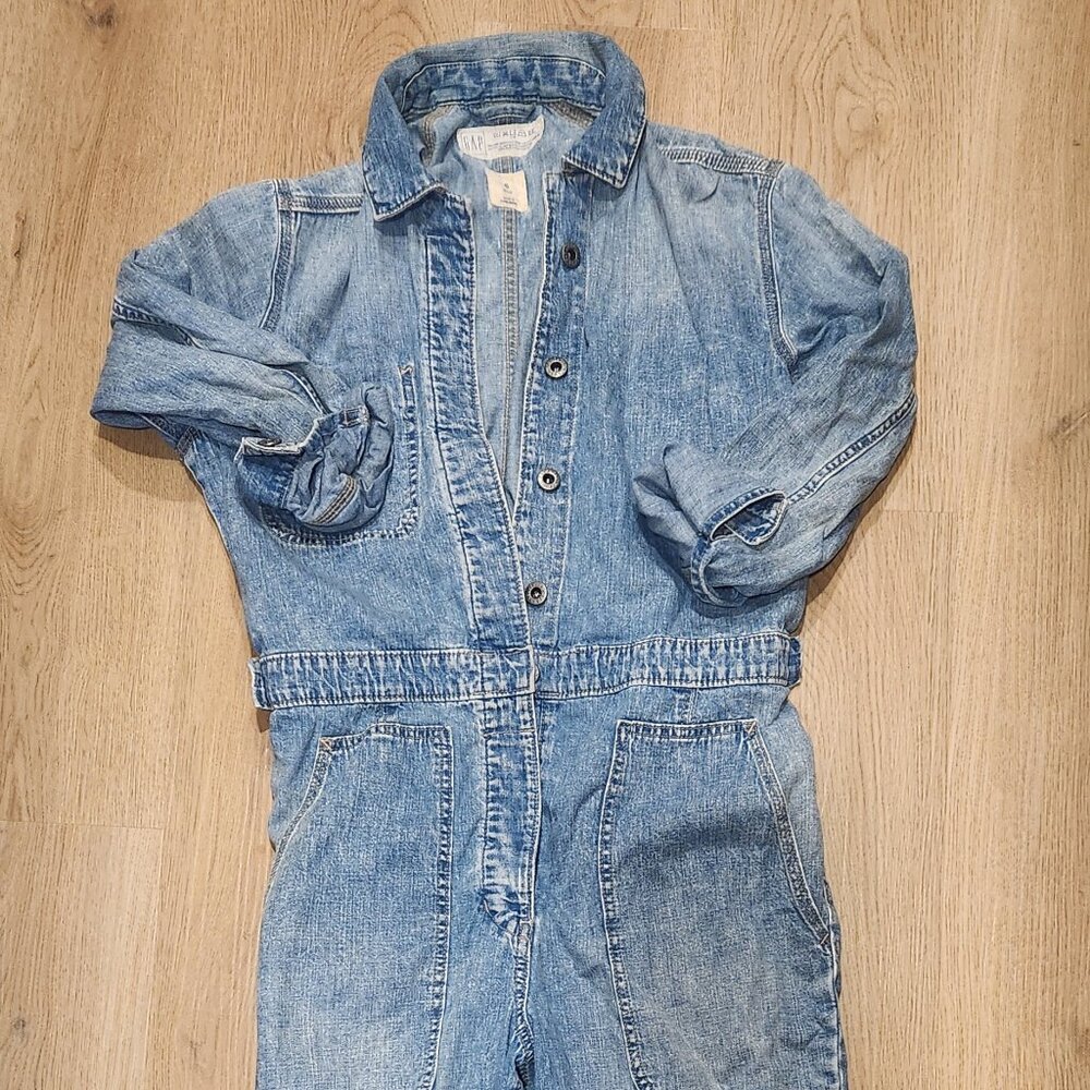 Gap Jumpsuit Size 6 PETITE